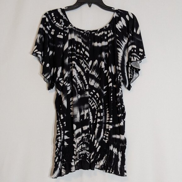 COCOMO WOMAN Black/White Short Sleeve Smocked Hips Pullover Top; Size 18W - Picture 3 of 5